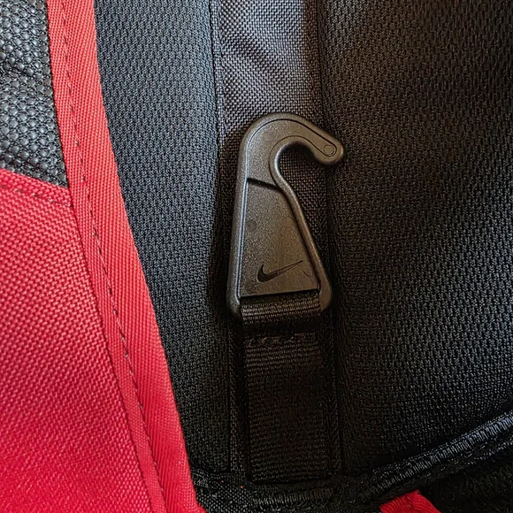 Nike Hoops Elite Pro Basketball Backpack University Red/Black/Metallic - Picture 5 of 10